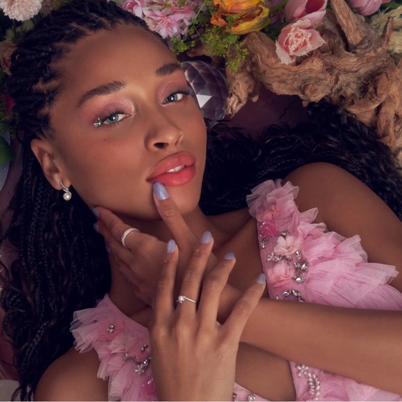 ✨🆕Kiss Nails x Wicked Nails in “Ozdust” short length nails!BNIP!✨ - Picture 9 of 16